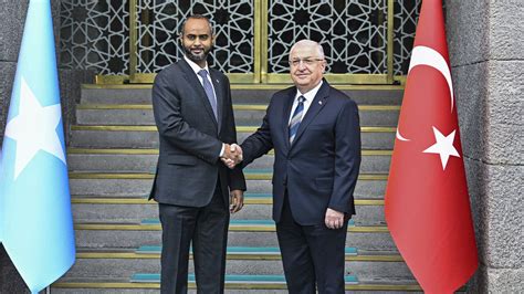 Bakan Güler: "Somali, Türkiye’nin Afrika’da önemli bir ortağıdır"